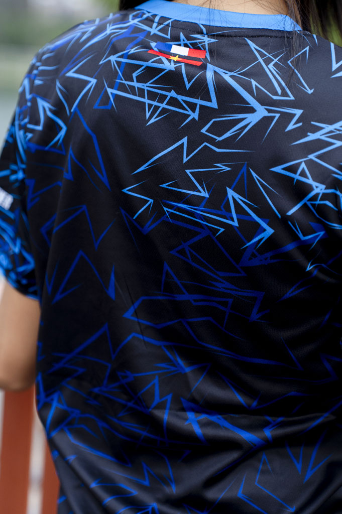 blackelectric-back.jpg