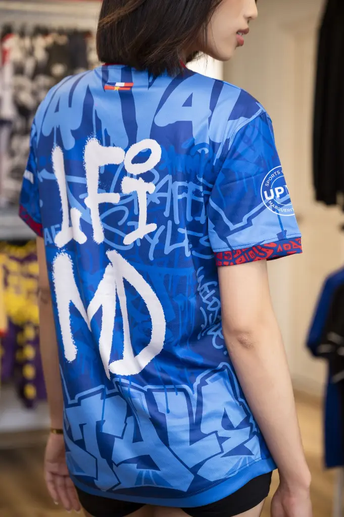 photo maillot bleu graffiti panther.webp
