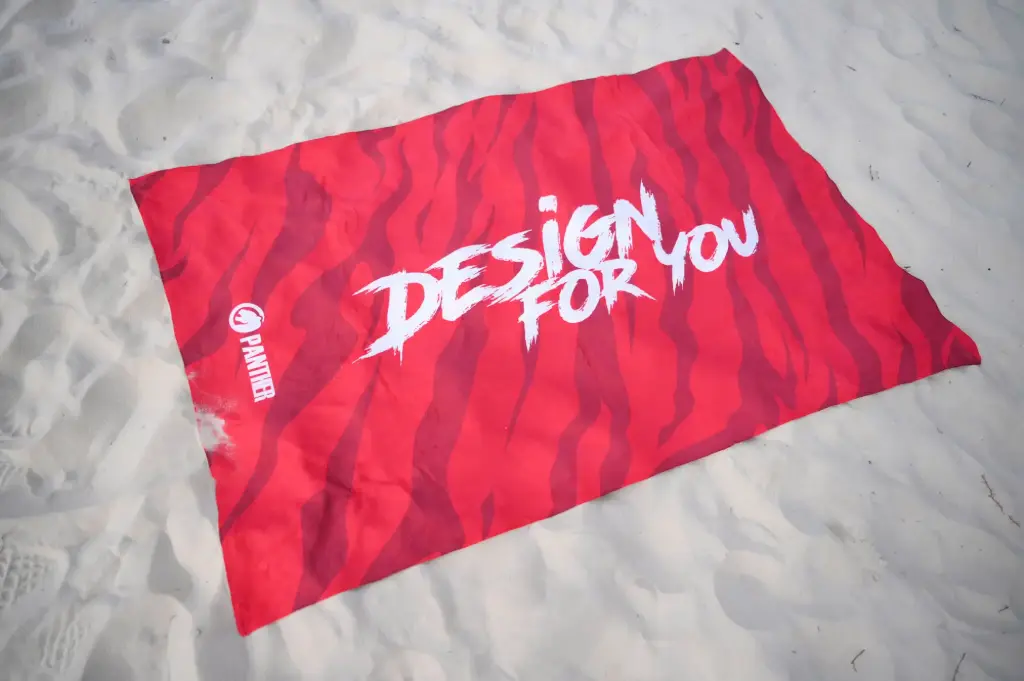 Design For You – Panther Beach Towel