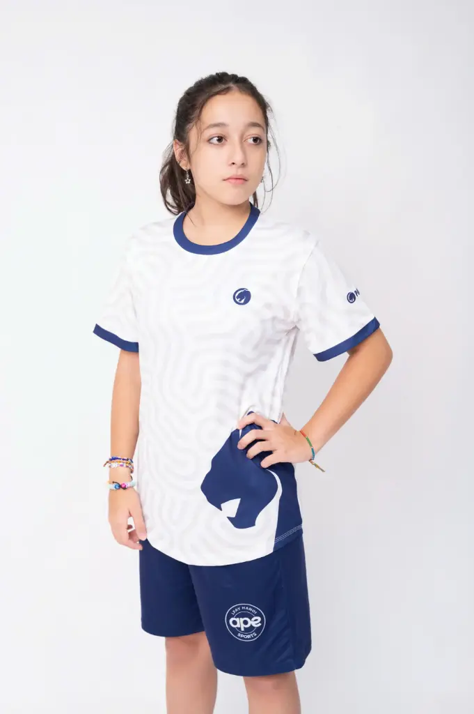 Áo White Maze – Phiên Bản Panther Tập Trung (4 Yo)