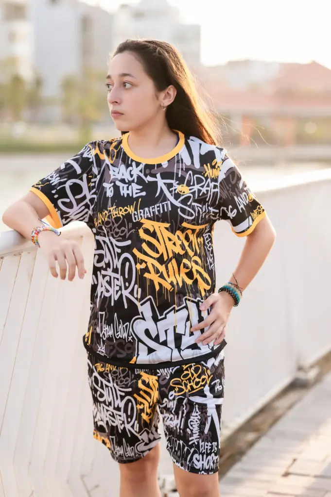 Bộ Đồ Urban Graff – Phiên Bản Luật Đường Phố
