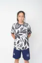 Monochrome Jungle – Nature meets Streetwear 